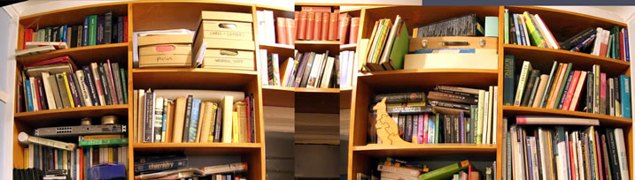 Librer�a llena de libros
